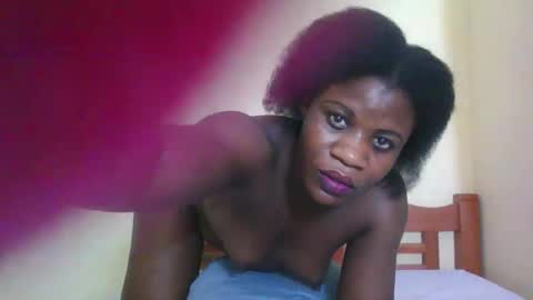 Snapshot of babyrozillah chatting on 03.02.26 PRISCILLAH online show from 03.02.26