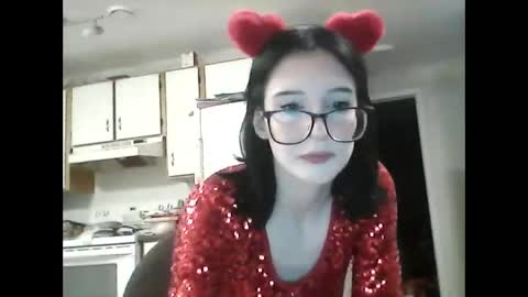 Snapshot of babysapphiree chatting on 02.15.26 sapphire online show from 02.15.26