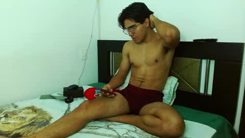 sebas online show from 04.30.26