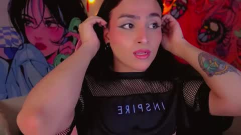 Snapshot of babysofix_ chatting on 11.04.25 babysofix_ online show from 11.04.25