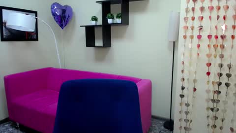 Snapshot of babysue89 chatting on 02.26.25 babysue89 online show from 02.26.25