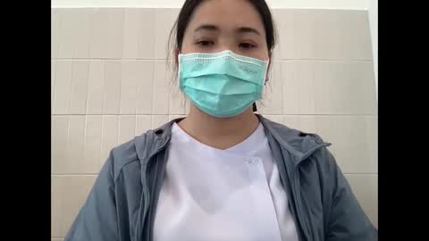 Snapshot of babyunicorn998 chatting on 12.01.25 Baby Unicorn online show from 12.01.25