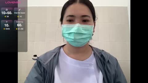 Snapshot of babyunicorn998 chatting on 12.19.25 Baby Unicorn online show from 12.19.25