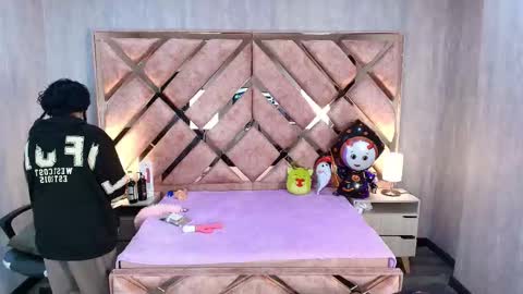 Snapshot of babyyrasta666 chatting on 10.10.25 BABY RASTA DANN online show from 10.10.25