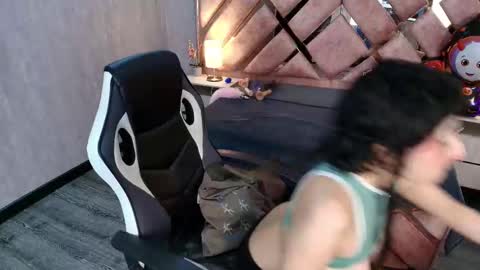 Snapshot of babyyrasta666 chatting on 10.16.25 BABY RASTA DANN online show from 10.16.25