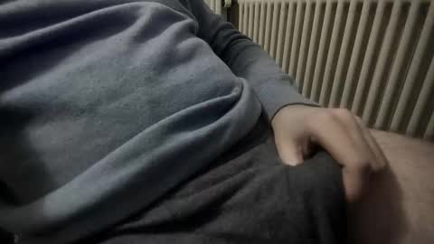 Snapshot of backfromashes chatting on 12.04.25 Armin online show from 12.04.25