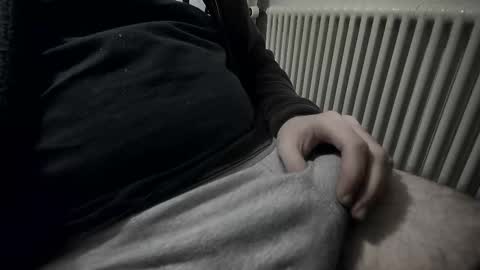 Snapshot of backfromashes chatting on 12.20.25 Armin online show from 12.20.25