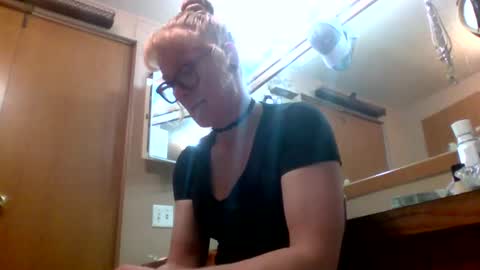 Snapshot of badbitch520 chatting on 04.28.26 Badbitch520 online show from 04.28.26