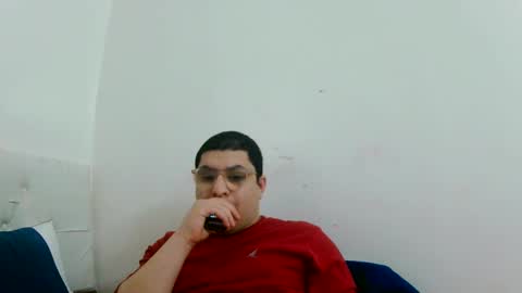 Snapshot of badboixx chatting on 02.06.25 badboixx online show from 02.06.25