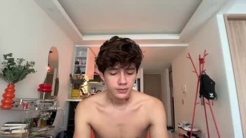 Snapshot of badboy_one chatting on 06.29.26 jhojan online show from 06.29.26