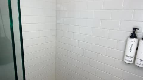 HotWifeFun32 online show from 01.18.26