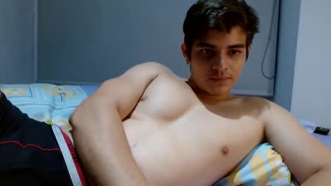 Snapshot of badbunny_69_ chatting on 01.18.25 badbunny_69_ online show from 01.18.25