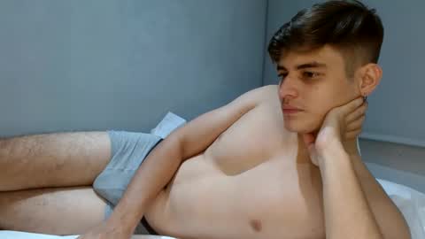 Snapshot of badbunny_69_ chatting on 01.31.25 badbunny_69_ online show from 01.31.25