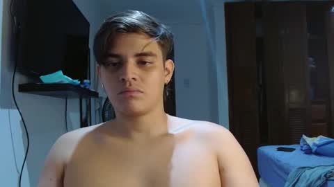 Snapshot of badbunny_69_ chatting on 01.07.26 badbunny_69_ online show from 01.07.26