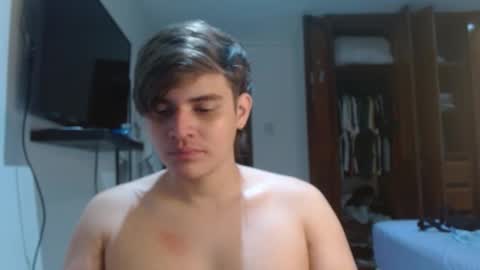 Snapshot of badbunny_69_ chatting on 01.15.26 badbunny_69_ online show from 01.15.26