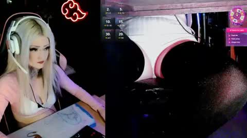 Snapshot of badd0ll chatting on 06.30.26 badd0ll online show from 06.30.26
