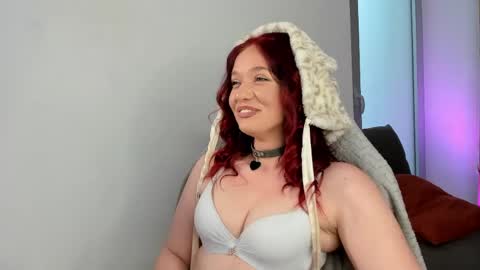 Snapshot of badd_habitss chatting on 05.05.26 Vika online show from 05.05.26
