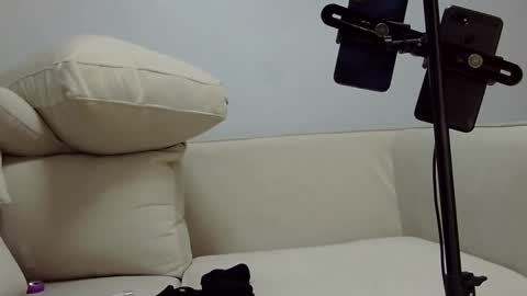 Snapshot of baddest_petite12 chatting on 03.08.25 Baddest online show from 03.08.25