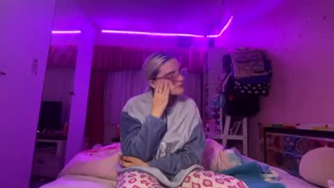 Snapshot of baddieprettypussy chatting on 06.26.26 baddieprettypussy online show from 06.26.26