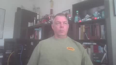 Snapshot of badger32934 chatting on 04.27.26 Badger online show from 04.27.26