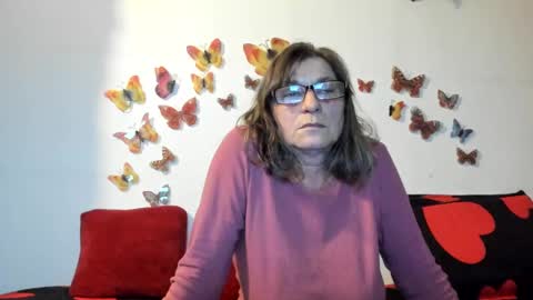 Snapshot of badgg chatting on 12.05.24 Gina online show from 12.05.24