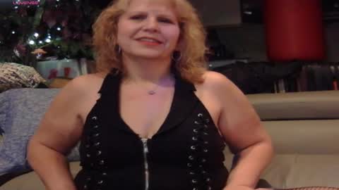Snapshot of badgirlpr chatting on 03.12.25 Badgirlpr online show from 03.12.25
