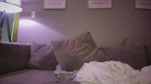 Snapshot of badgrljade chatting on 03.19.26 Jade online show from 03.19.26