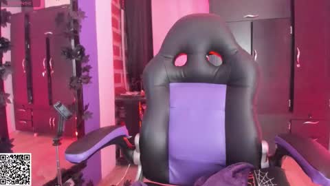        Please help me to reach 100 thumbs up online show from 01.11.26