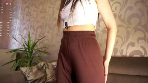 Hello my name is Ariella online show from 05.09.26