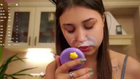 Hello my name is Ariella online show from 06.23.26