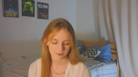 Snapshot of baeyoda chatting on 06.13.26 Kate online show from 06.13.26