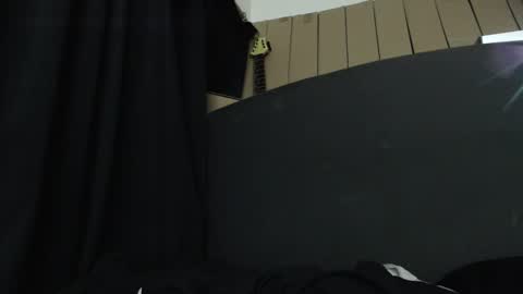 Bailey online show from 02.04.25