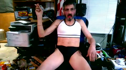 Snapshot of balddickstroking chatting on 11.28.25 balddickstroking online show from 11.28.25