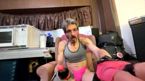 Snapshot of balddickstroking chatting on 01.11.26 balddickstroking online show from 01.11.26