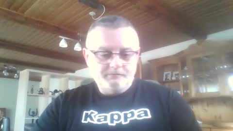 Snapshot of ballspain chatting on 05.14.26 Oldgrumpy12 online show from 05.14.26