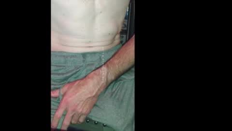 Snapshot of ballzdeep2121 chatting on 09.17.25 ballzdeep2121 online show from 09.17.25