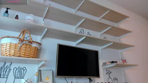 Kira online show from 03.09.26