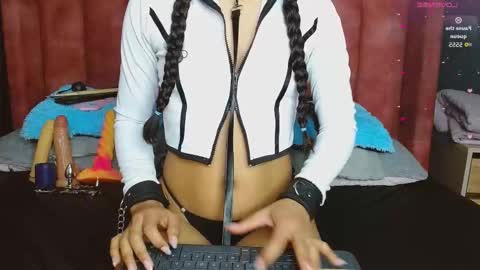 Arianna   online show from 10.10.25