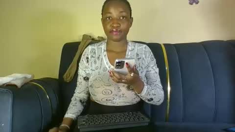 Snapshot of bambi_blush chatting on 11.22.25 bambi online show from 11.22.25