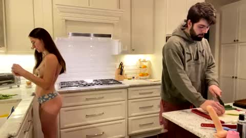 Snapshot of bambifarrina chatting on 02.19.25 bambifarrina online show from 02.19.25