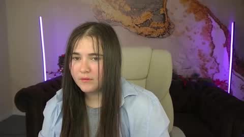 Snapshot of bambiliii chatting on 12.28.24 Bambi online show from 12.28.24