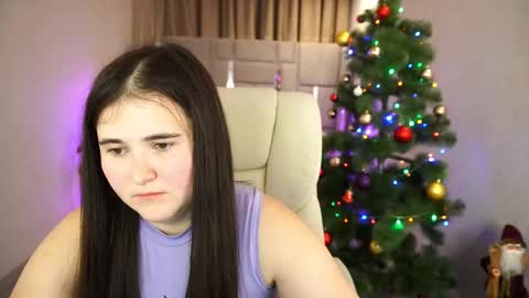 Snapshot of bambiliii chatting on 12.31.24 Bambi online show from 12.31.24