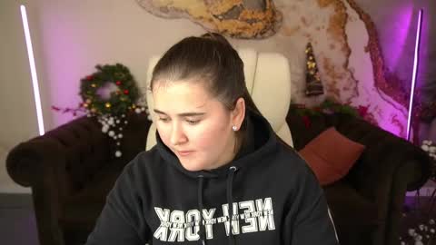 Snapshot of bambiliii chatting on 01.03.25 Bambi online show from 01.03.25