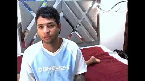 Snapshot of bamby_kitty chatting on 11.18.25 cataliana online show from 11.18.25