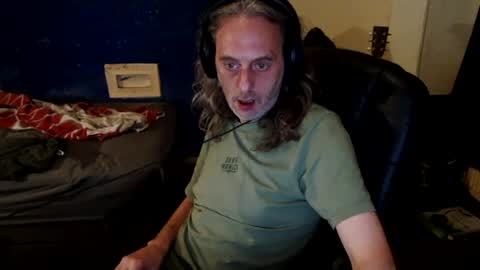 Snapshot of bangintoleather chatting on 07.14.26 bangintoleather online show from 07.14.26