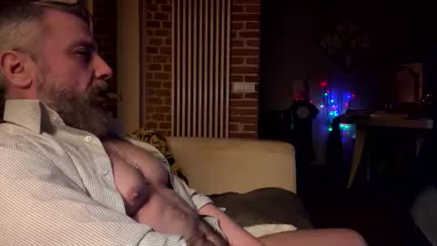 Snapshot of barba71 chatting on 03.03.26 Military man 69 online show from 03.03.26