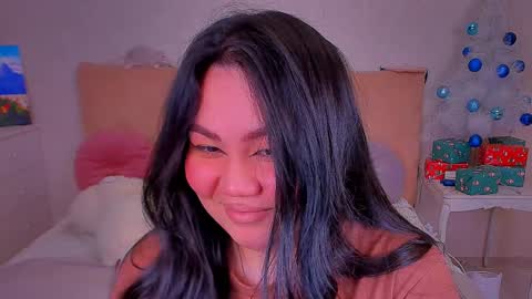 Snapshot of barbara_bb chatting on 12.22.24 Barbie Kim online show from 12.22.24