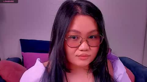 Snapshot of barbara_bb chatting on 12.14.25 Barbie Kim online show from 12.14.25