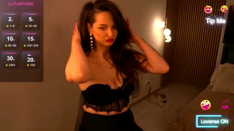 Snapshot of barbaraxoxox chatting on 11.12.25 barbaraxoxox online show from 11.12.25