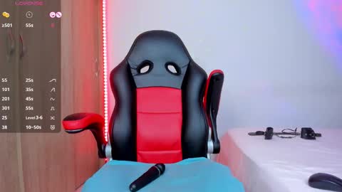 Nicolle  online show from 02.22.26